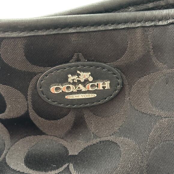 Coach Colette Signature Hobo Bag Rare Retired Black Silver Hardware - Picture 3 of 13